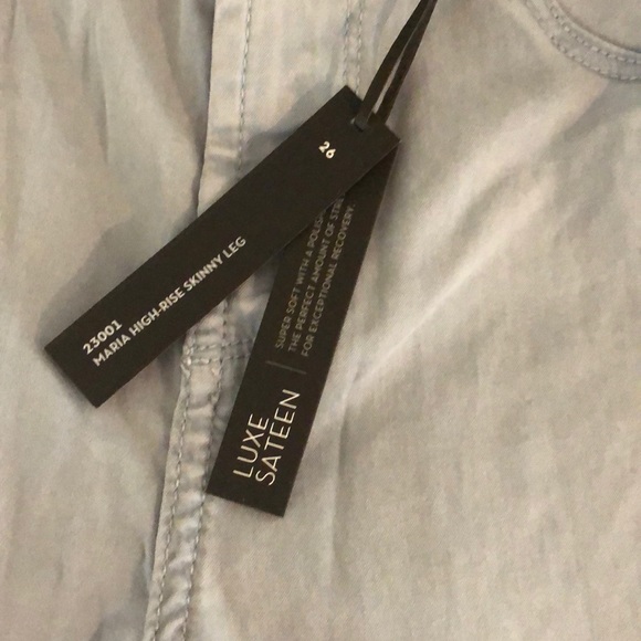 NWT jbrand luxe jeans - Picture 3 of 6